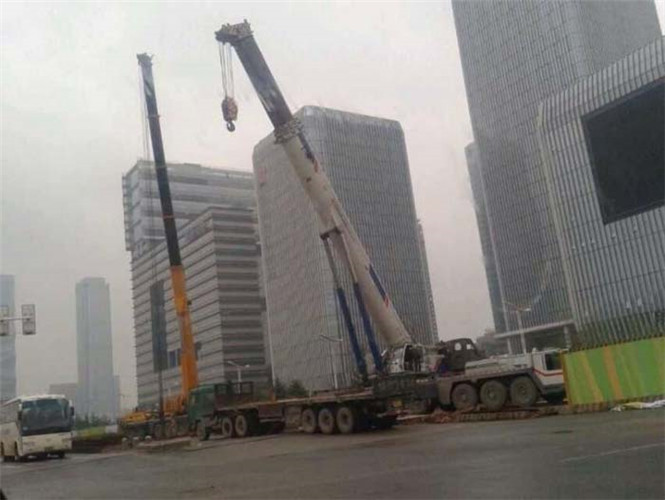 昌图县25吨吊车能吊多重设备？